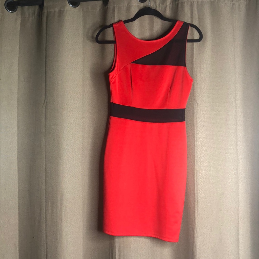 Red mini dress 👗